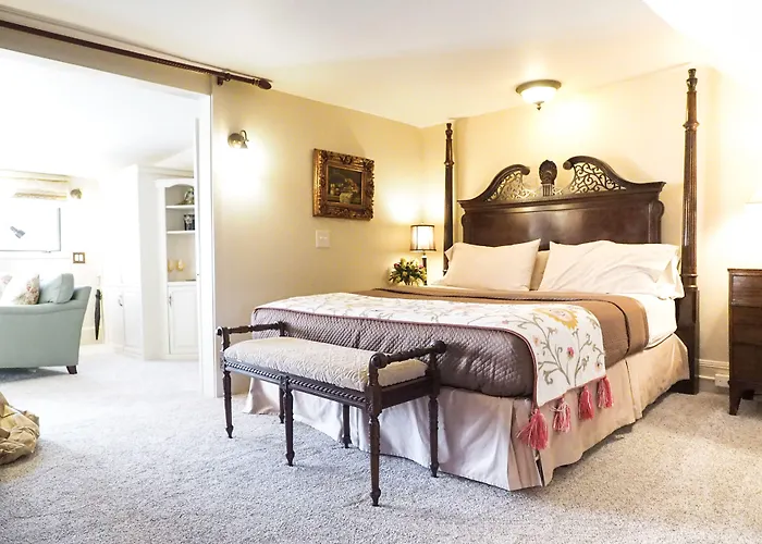 1900 Inn On Montford