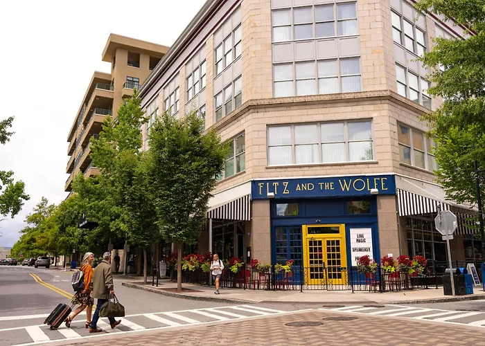 Haywood Park Hotel, An Ascend Collection Hotel